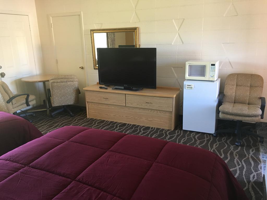 Budget Inn Motel Уудбърн Екстериор снимка